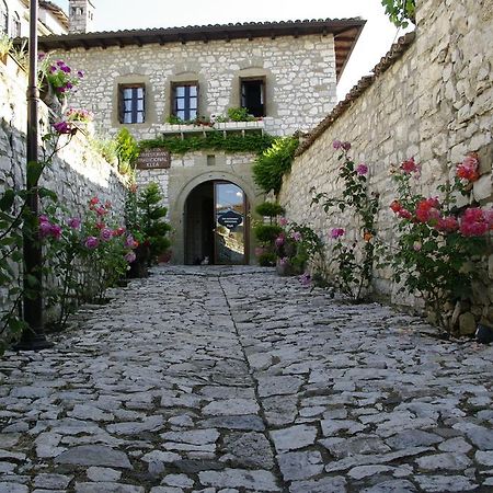 Hotel Klea Berat Esterno foto