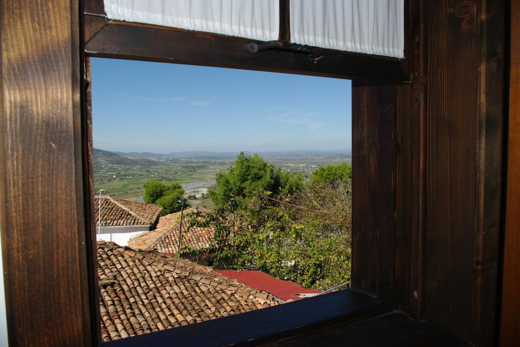 Hotel Klea Berat Esterno foto