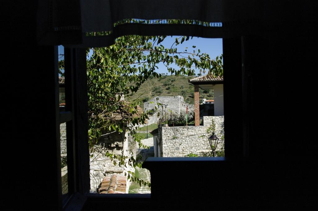 Hotel Klea Berat Esterno foto